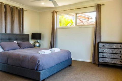 Two Islands At The Jetty - Palm Beach Accommodation 6