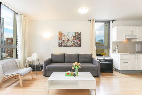 Amazing Location Cozy Stay With Parking - Palm Beach Accommodation 3