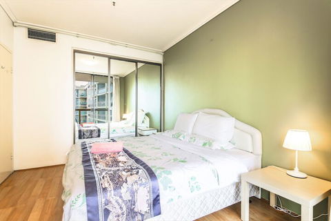 Amazing Location Cozy Stay With Parking - Palm Beach Accommodation 6