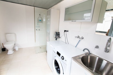 Coorong Aurora - Palm Beach Accommodation 3