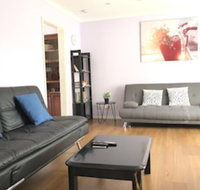 Canberra Entire House 3 Bedroom - Palm Beach Accommodation