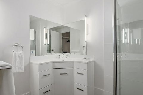 Comfort Inn & Suites Riverland - Palm Beach Accommodation 7