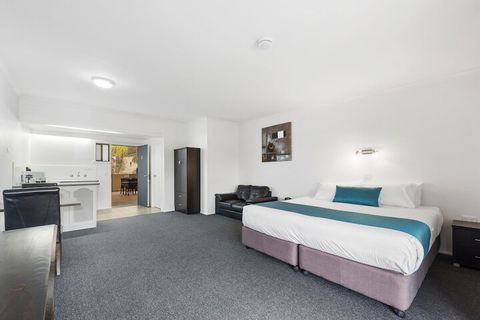 Comfort Inn & Suites Riverland - Palm Beach Accommodation 4