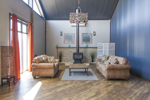 Dubbo Rhino Lodge - Palm Beach Accommodation 5
