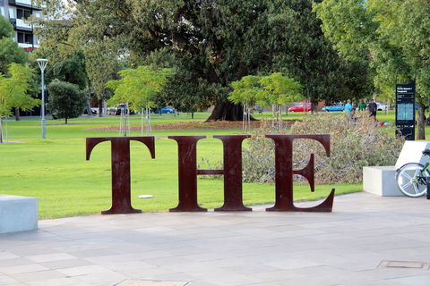 Adelaide Central Apartment - 3BR, 2Bath & Carpark - Palm Beach Accommodation 0