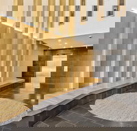 Heathland Views - Palm Beach Accommodation