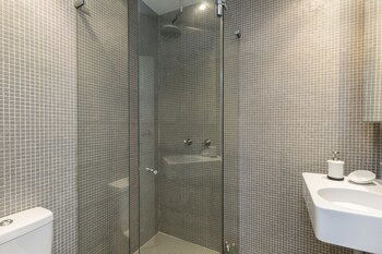 Art Deco 2 Bed Sydney & Darlinghurst Gem - Palm Beach Accommodation 1