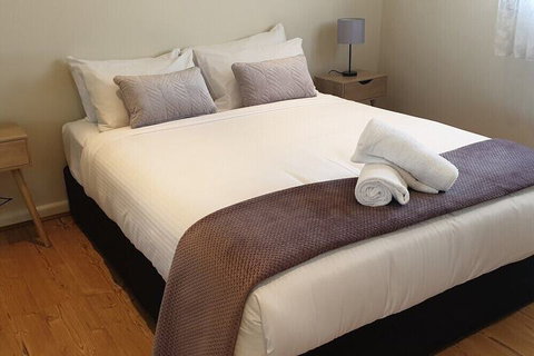 The Bay Apartment - Palm Beach Accommodation 5