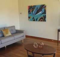 Port Life Beach House - Palm Beach Accommodation