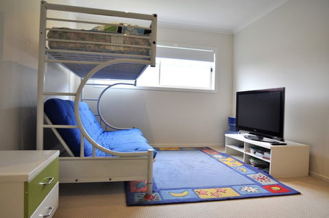 THE Haven Surf Side - Palm Beach Accommodation 5