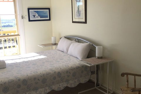 Angaston House - Palm Beach Accommodation 7