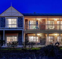 Angaston House - Palm Beach Accommodation
