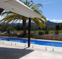 Colorado Beauty nestled in the heart of Bonville - Palm Beach Accommodation