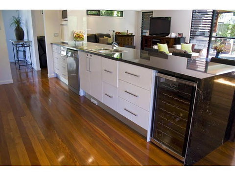 Woonum 7 - Palm Beach Accommodation 0