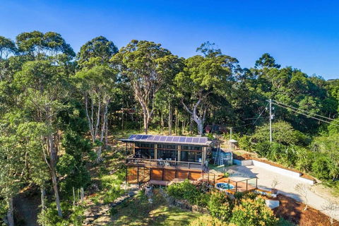 A PERFECT STAY - Ourmuli Cabin - Palm Beach Accommodation 3