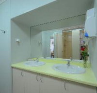 Travellers Rest Guesthouse - Palm Beach Accommodation