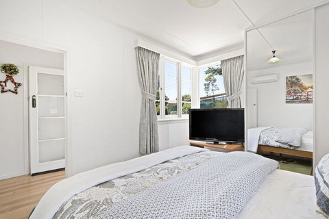 Lilydale 3 Bedroom House Pet Friendly - Palm Beach Accommodation 7