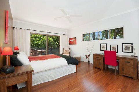 A SWEET ESCAPE Alkira - Palm Beach Accommodation 1