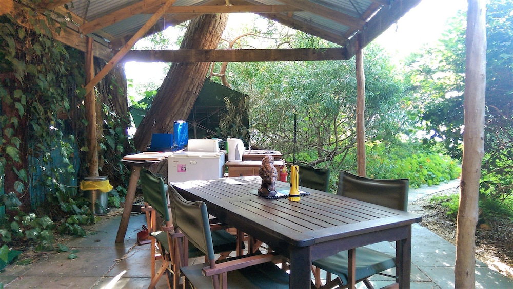 Palm Beach Accommodation
