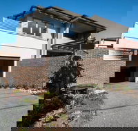 The Waverley International Hotel - Palm Beach Accommodation