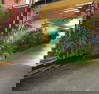 Murwillumbah Hotel  Apartments - Palm Beach Accommodation