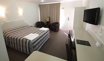 Palm Beach Accommodation