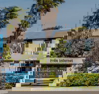 Posthouse MotorLodge - Palm Beach Accommodation