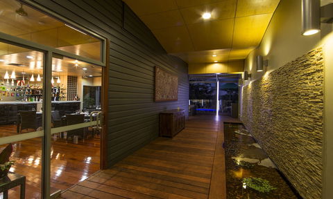 Cicada Lodge - Palm Beach Accommodation 1