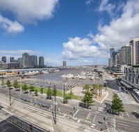 Docklands Private Collection of Apartments - Digital Harbour - Palm Beach Accommodation