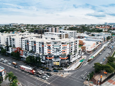Gabba Central Apartments - Palm Beach Accommodation 0