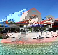 Nelson Bay Breeze Holiday Apartments - Palm Beach Accommodation