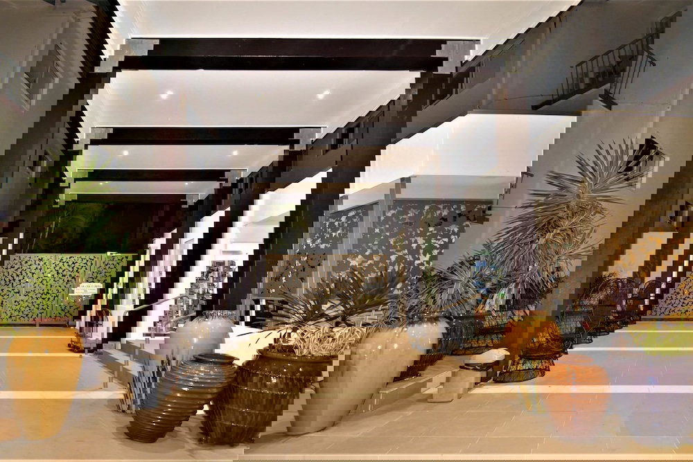 Palm Beach Accommodation