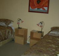 Busy Buzz B  B - Palm Beach Accommodation