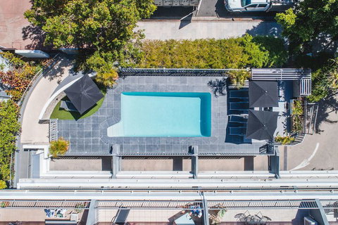 Saks On Hastings - Palm Beach Accommodation 2