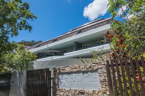 Saks On Hastings - Palm Beach Accommodation 4