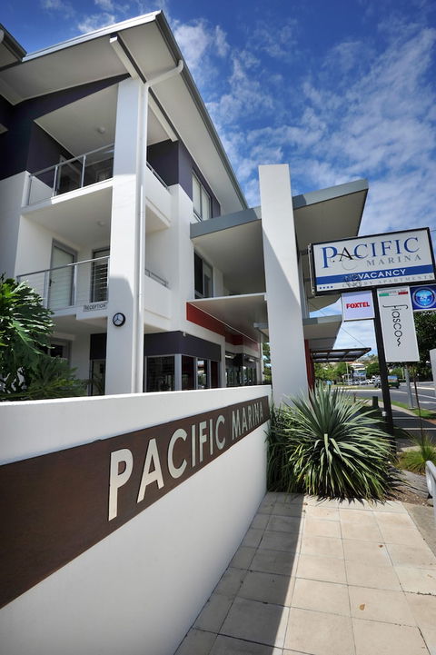 Pacific Marina Apartments - Palm Beach Accommodation 1