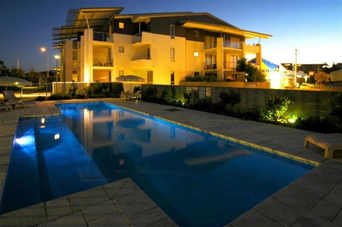 Pacific Marina Apartments - Palm Beach Accommodation 2