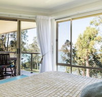 Anne's Waterfront Haven BB - Palm Beach Accommodation