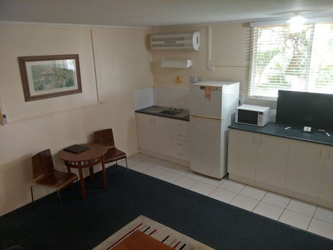 Arkana Motel - Palm Beach Accommodation 4