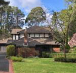 Pride Leisure Tudor House - Palm Beach Accommodation