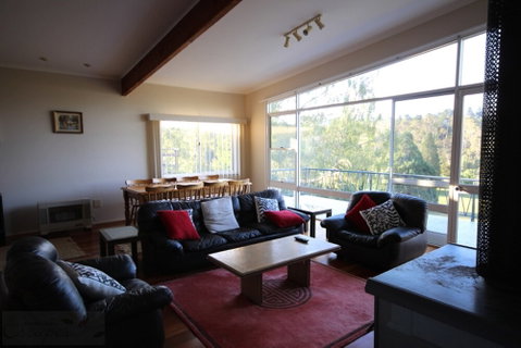 Fairways Close - Palm Beach Accommodation 1