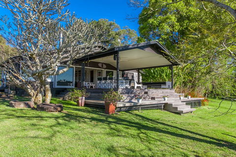 A PERFECT STAY - Aria - Palm Beach Accommodation 1