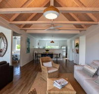 47 Baker Street - Palm Beach Accommodation