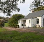 Leichhardt Cottages - Palm Beach Accommodation
