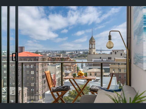 Arvia Newcastle - Palm Beach Accommodation 3