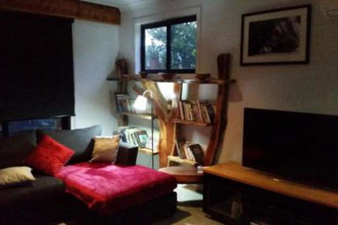 Hoof & Hound Country Escape - Palm Beach Accommodation 7