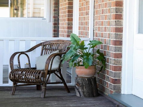 Advilla Stylish Charming & Central Location - Palm Beach Accommodation 3