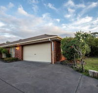 Quiet  Peaceful 3bed2bath Home keilor Downs - Palm Beach Accommodation