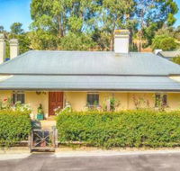 Captain Roddas Cottage - Palm Beach Accommodation