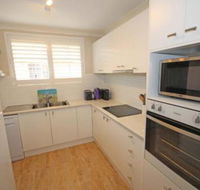 Annies Apartment - Palm Beach Accommodation